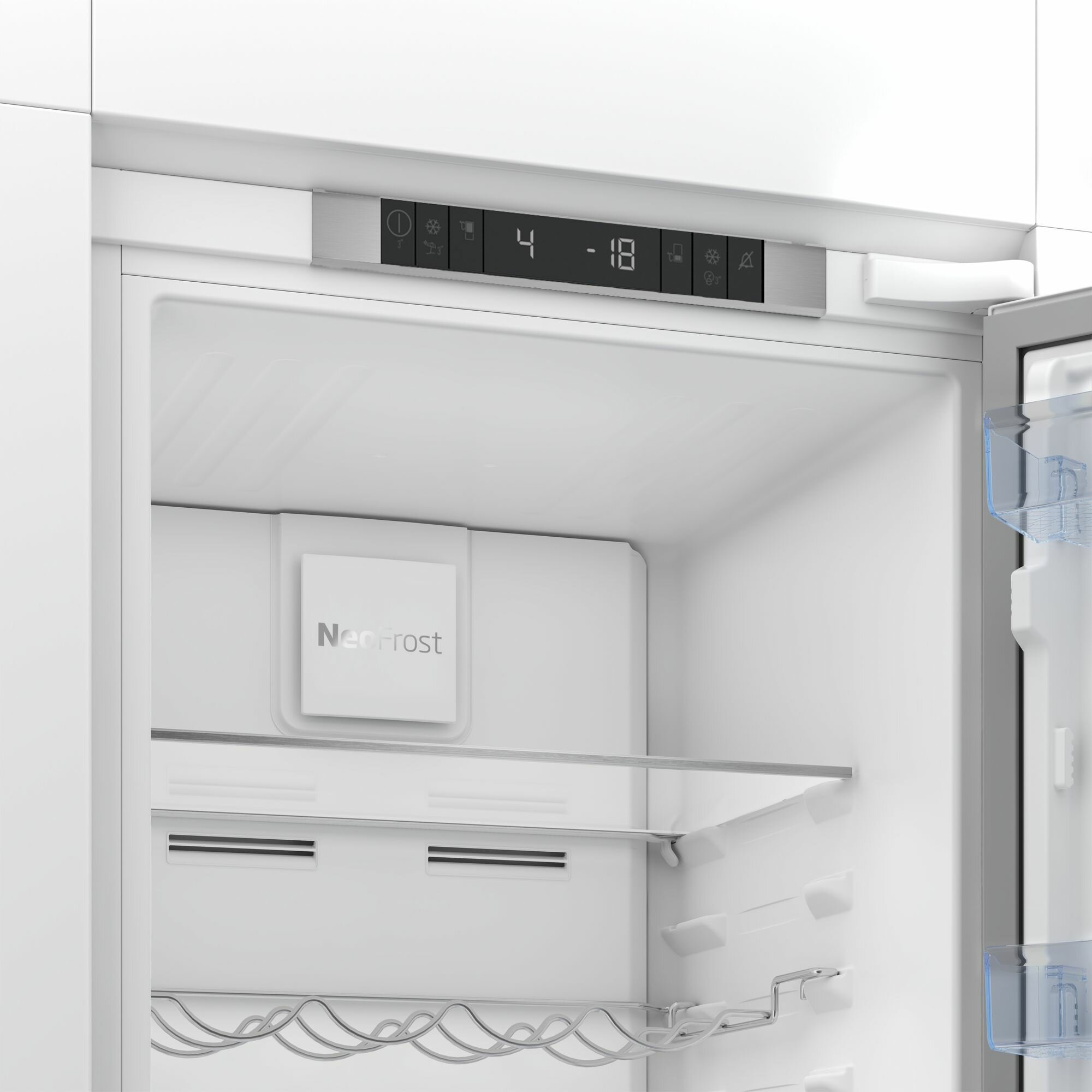 Встраиваемый холодильник BEKO BCNA306E3S белый