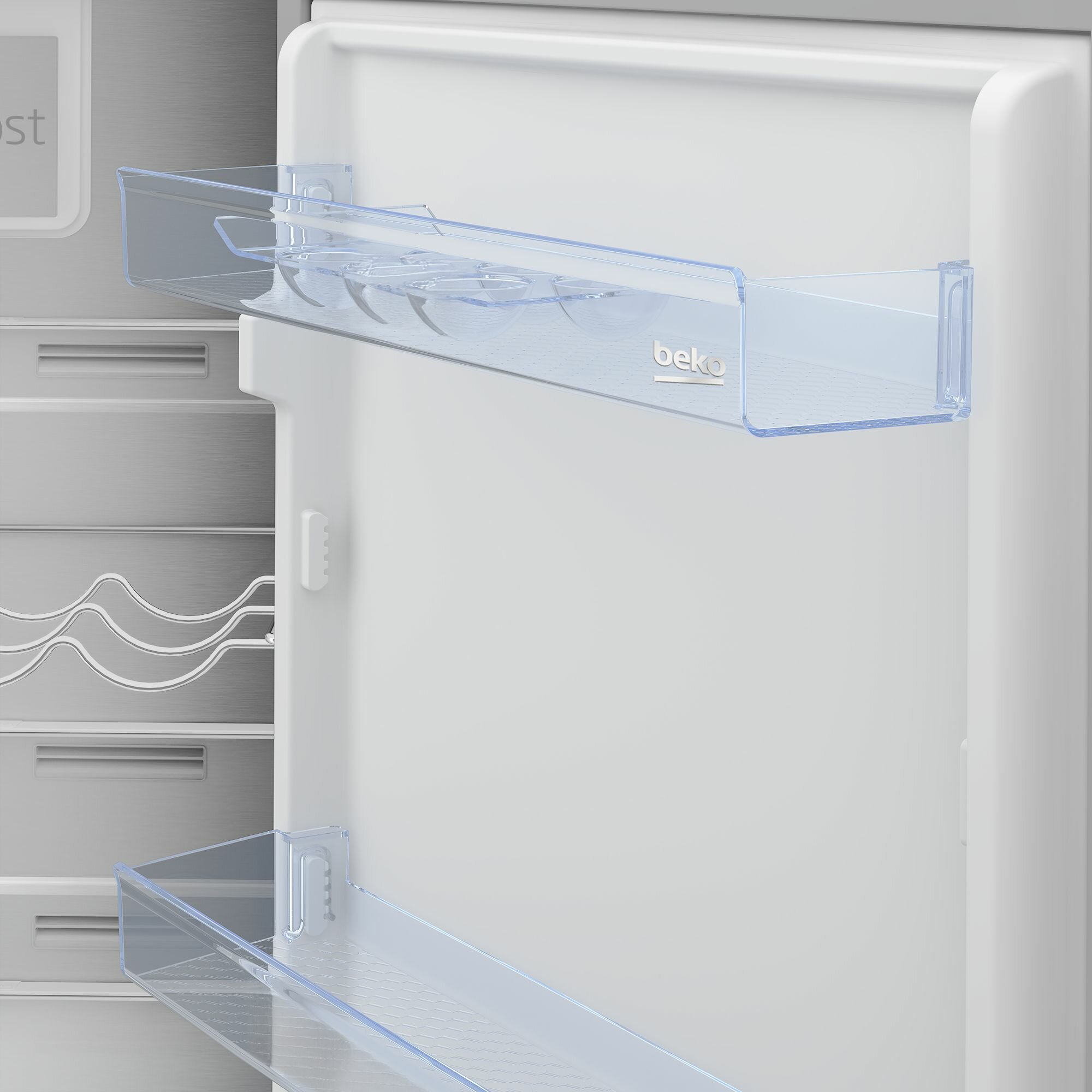 Встраиваемый холодильник BEKO BCNA306E3S белый